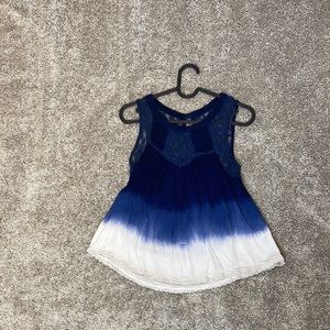 Blue ombre top